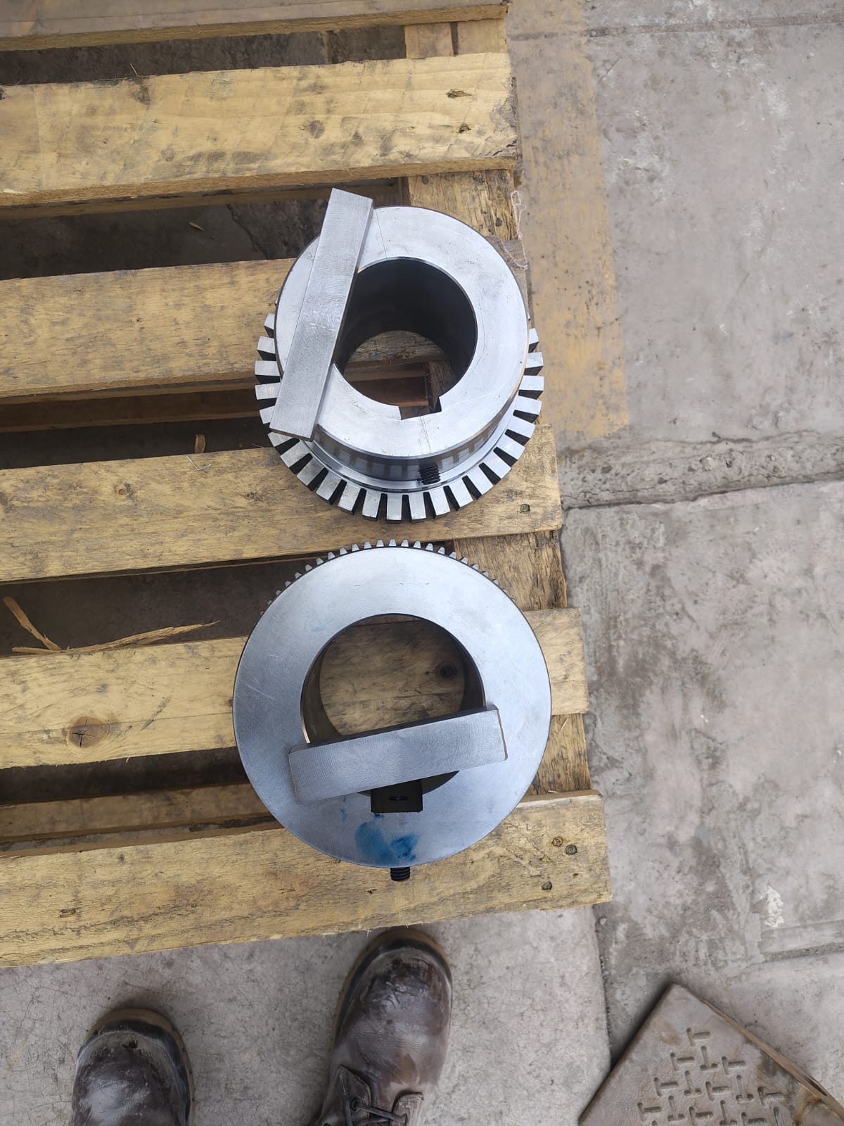 Proyecto de fabricacion de piezas mecanicas