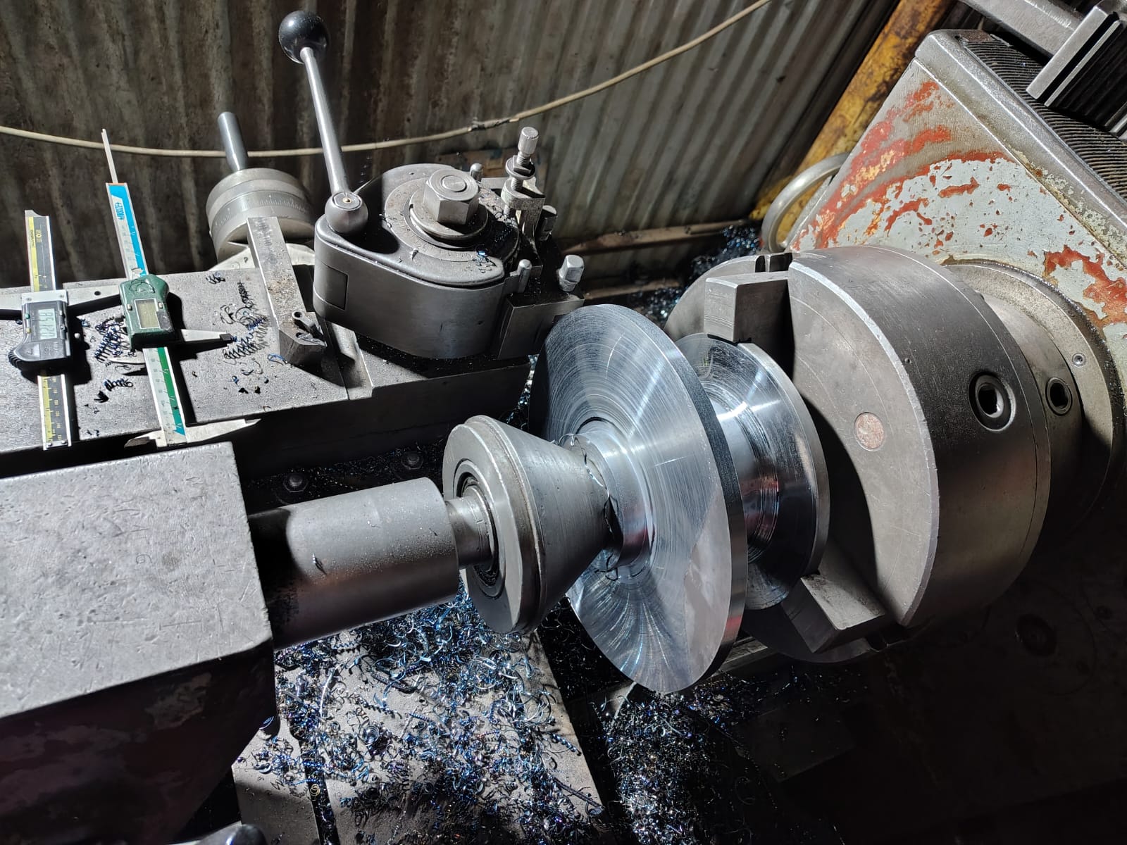 Proyecto de fabricacion de piezas mecanicas