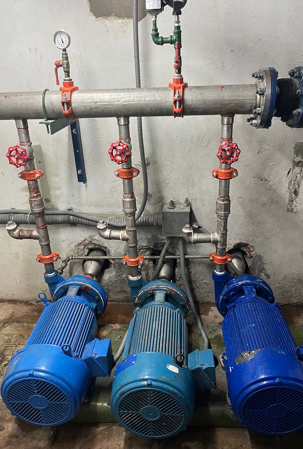 Mantenimiento Integral<br/><span class="text-accent">Preventivo y Correctivo</span>